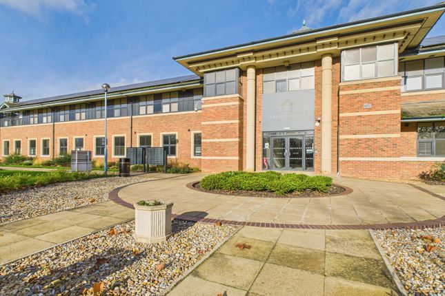 Cam01909G0-Pr0420-Still001