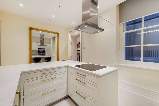 Flat to rent in Albert Hall Mansions, Prince Consort Road, South Kensington