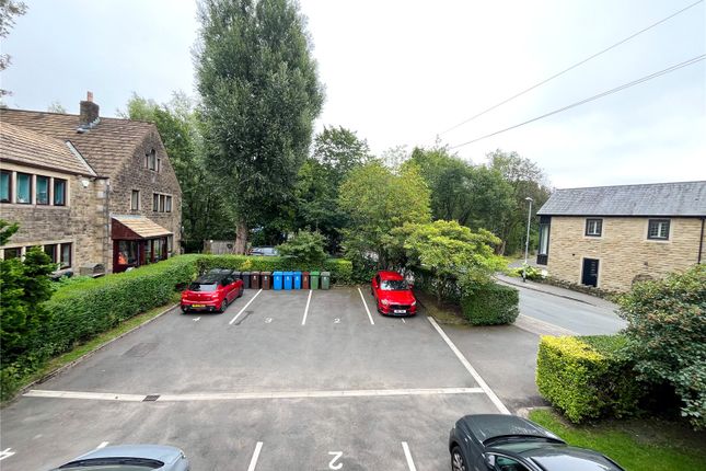 4, Ward Court, Diggle photo 2