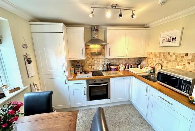 41, Castle View, Bishop's Stortford photo 2