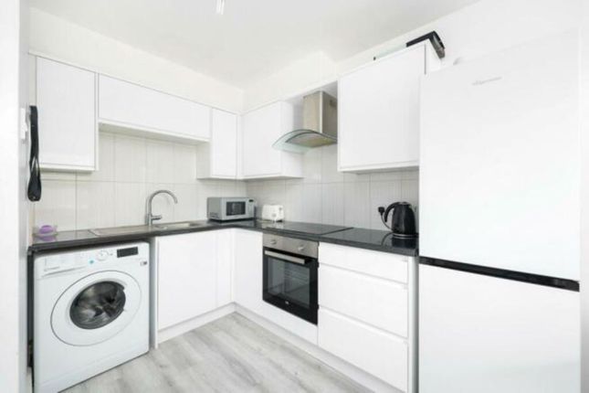 Hanover Place, Bow photo 4