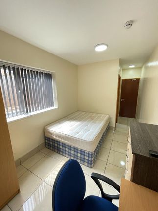 Room to rent in Dawlish Road, Birmingham