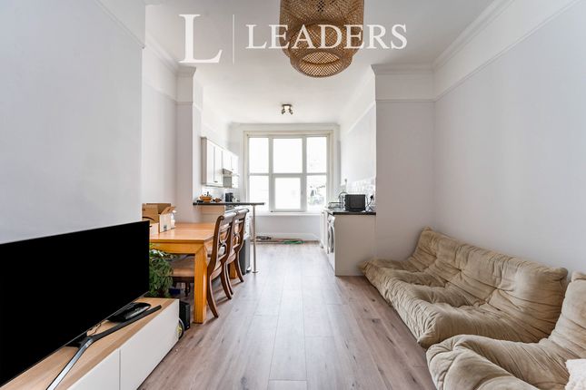 Flat 3, 28, Alhambra Road, Alhambra Road photo 4