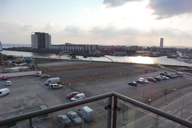 81, SWANSEA photo 2
