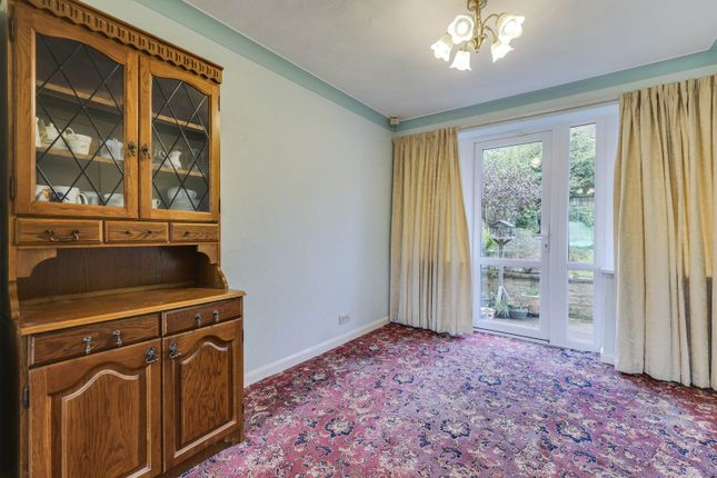 11, Kenworthy Rise, West Yorkshire photo 4