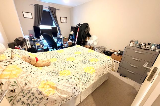 Apartment, Warrington photo 4