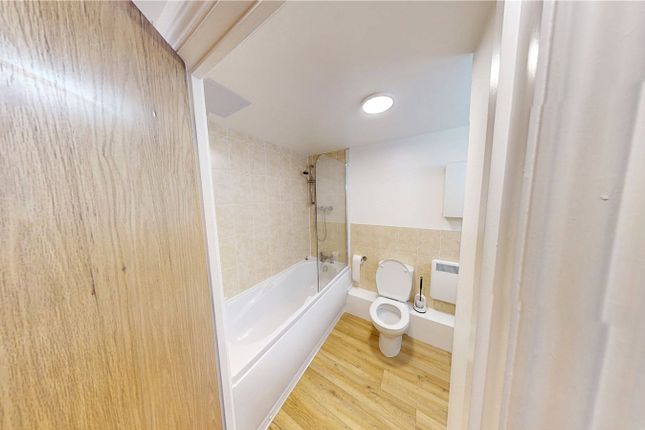 4, St Brendans Park, Avonmouth photo 4