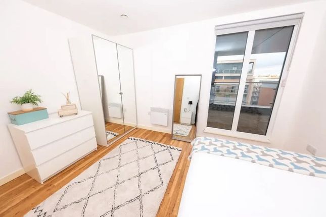 Completed Manchester Apartment, Completed Manchester Apartment, Manchester photo 3