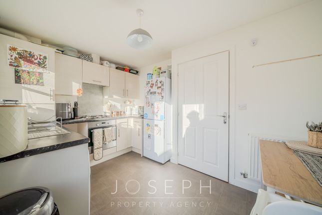 115 Stowmarket Road, Ipswich photo 4