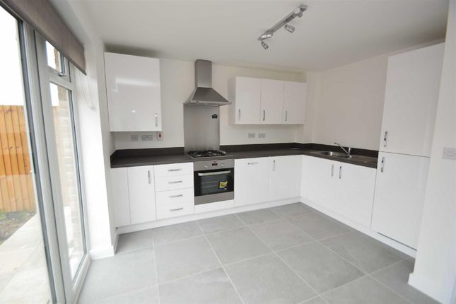 92, Wightman Avenue, Macclesfield photo 4