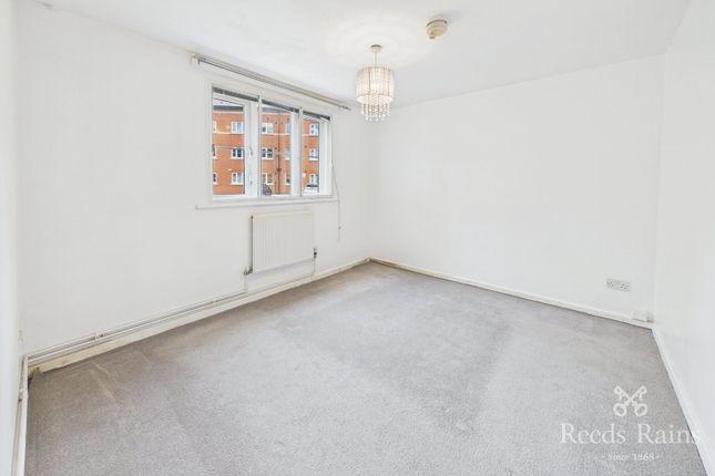 Flat 3, 4, Wharf Close, Greater Manchester photo 4