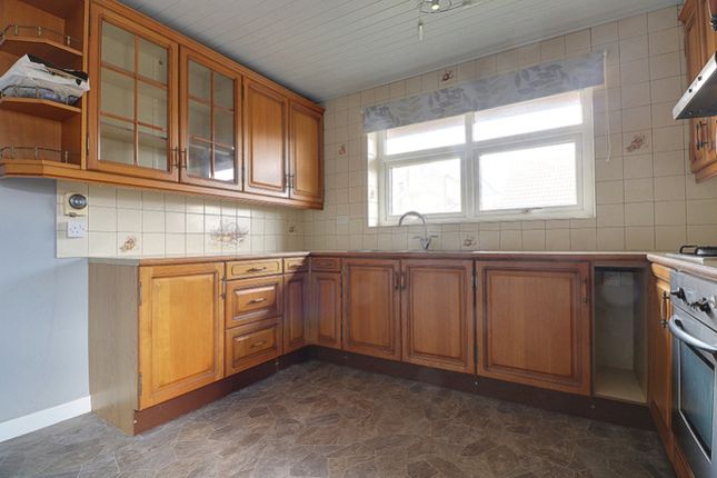Semi-detached bungalow for sale in Peep Green Road, Liversedge, West Yorkshire
