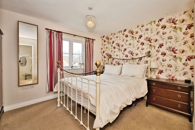 64, Kingswood Road, Crewkerne photo 4