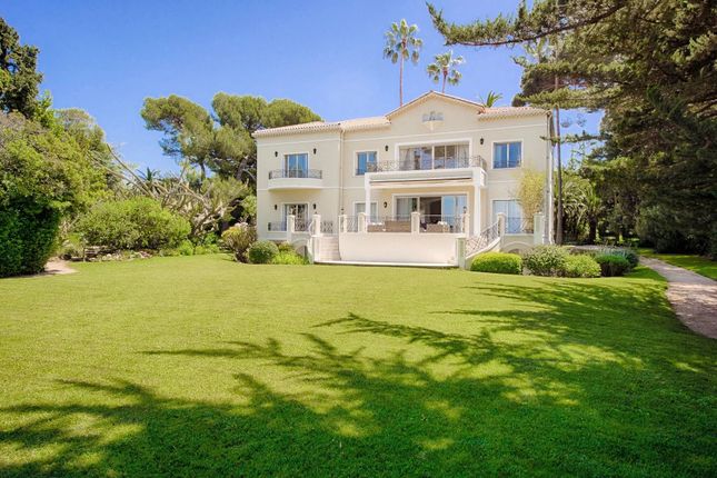 Villa for sale in Antibes, 06600, France