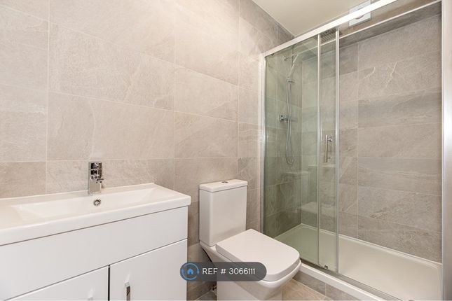 Tonfield Road, Sutton photo 5