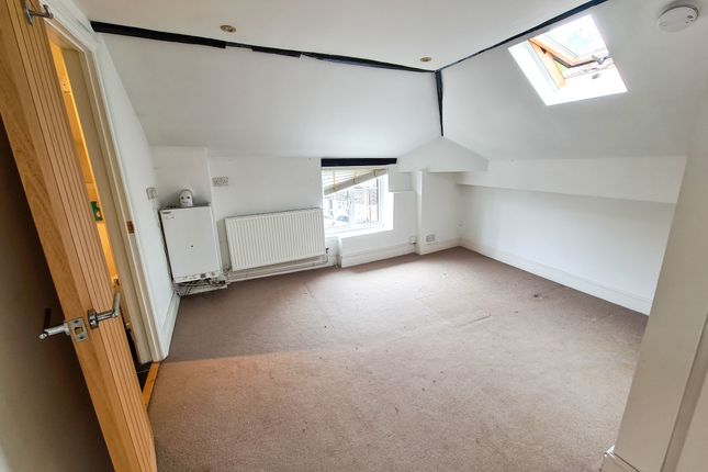 Town house for sale in Park Street, Colnbrook, Slough