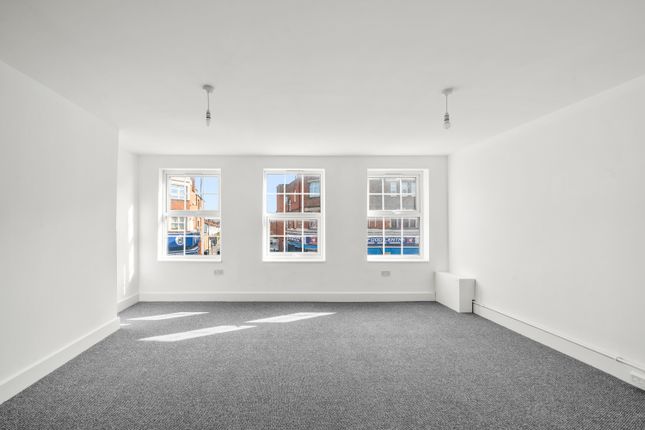 2A, Central Parade, High Street photo 2