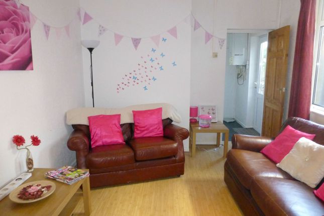 Moy Road, Cardiff photo 2