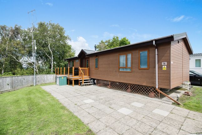Mobile/park home for sale in Napier Road, Hamworthy, Poole