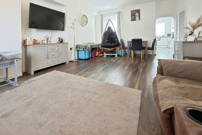 59, Armine Road, Swansea photo 4