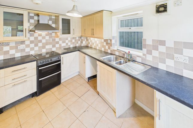 28a Cardinnis Road, Penzance photo 3