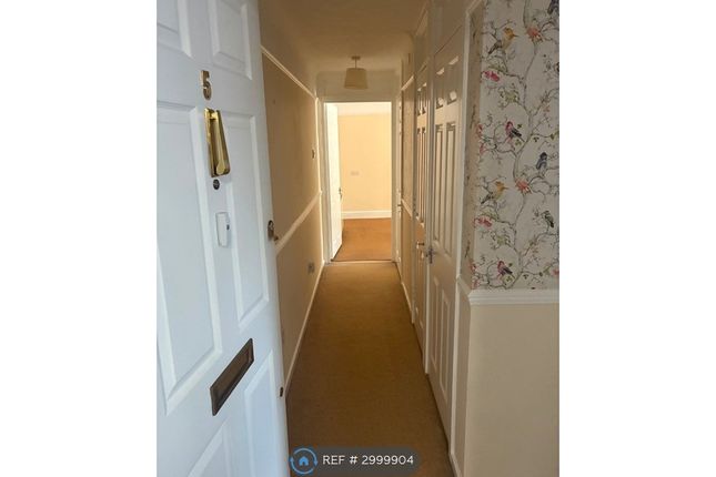Flat, The Anchorage Belvedere Road, Burnham-On-Crouch photo 2