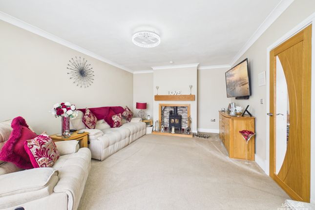 10, Pillmawr Road, Newport photo 4