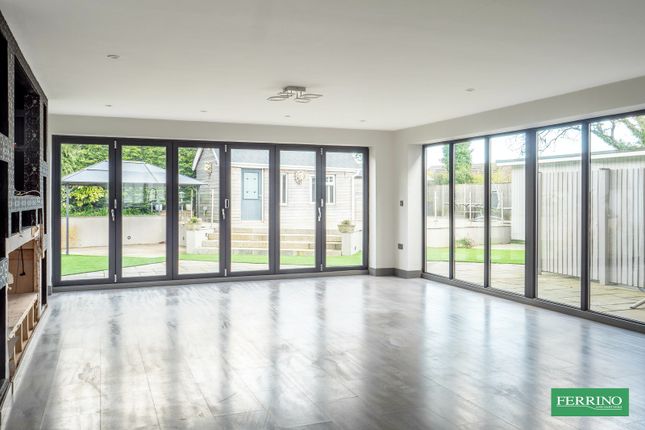 Lawnstone, with 2 Separate Apartments, Coleford photo 4
