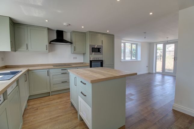 1, Lime Tree Cottage, Forward Green photo 2