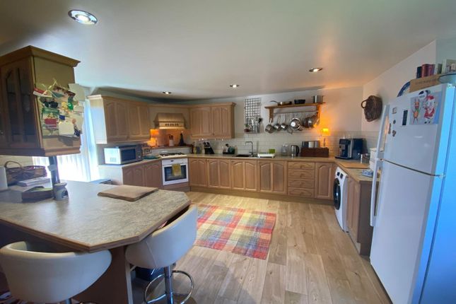 Barn conversion to rent in East Pitten Farm Barns, Plympton, Plymouth