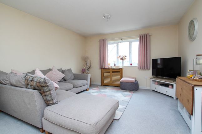 Flat for sale in Miles Close, Pill, Bristol