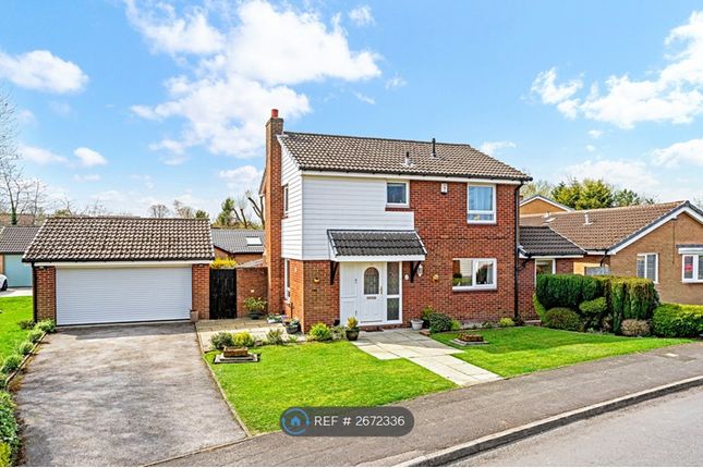 Front Of House &amp; Detached Garage