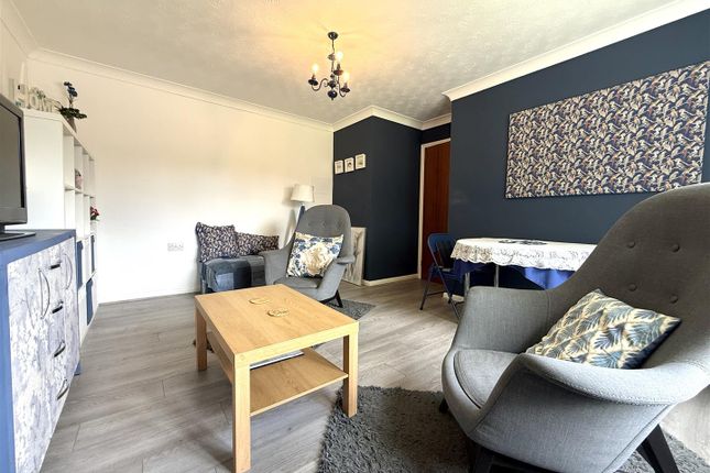 20, Oak Green, Markfield photo 3