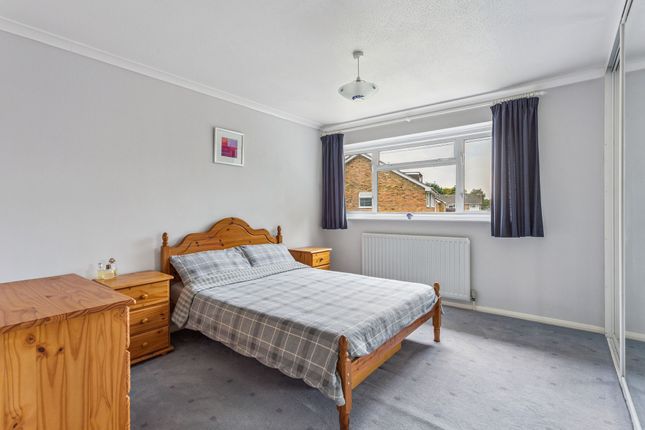 7 Beauchamp Gardens, Rickmansworth photo 4