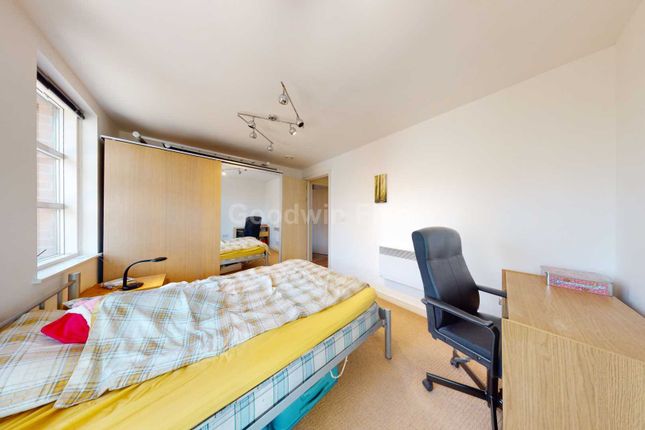 Flat for sale in The Quadrangle, 1 Lower Ormond Street, Southern Gateway