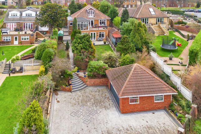 5d6d5c47-Photo-2025-11-28-16-41-09 5B1 5D