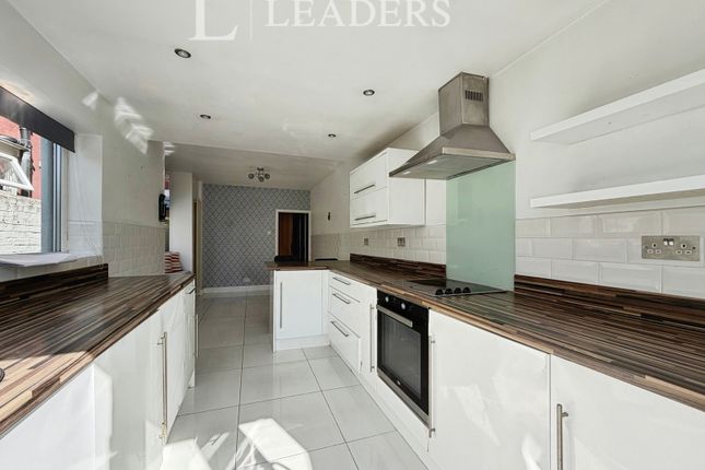 55, Beaulieu Road, Hampshire photo 3