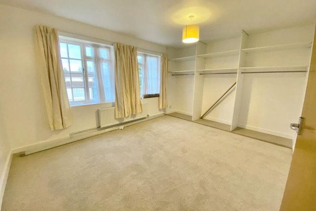 Town house to rent in Lydwell Park Road, Torquay