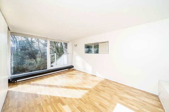 40, Spedan Close, London photo 3