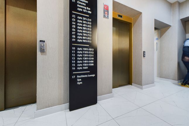 Apt 402, Parliament Square, Liverpool photo 3