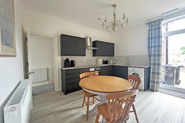 29, Bank Road, Matlock photo 4