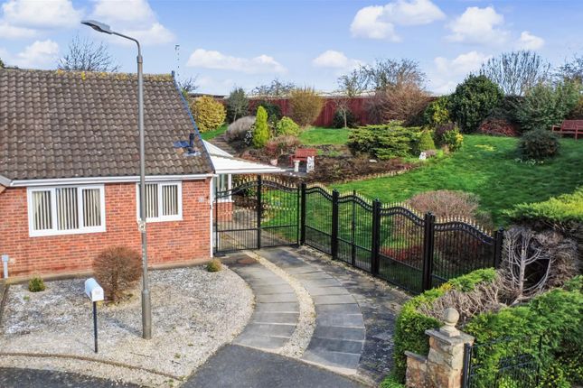 2-bed house on 13, High Croft Close, Nottingham, £200,000