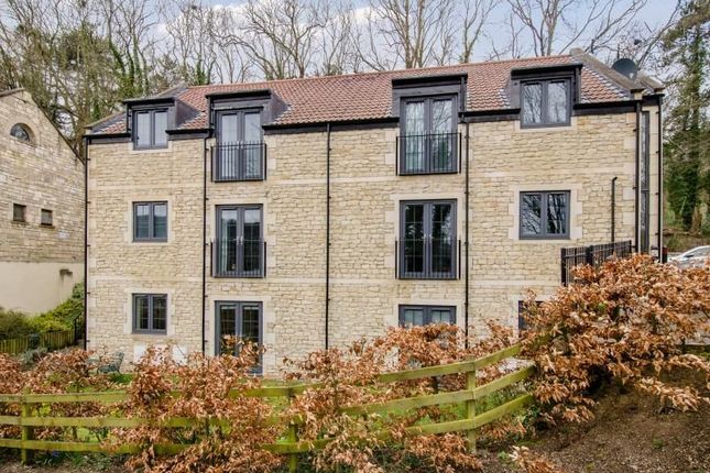 Thumbnail Flat to rent in Crofton House, London Road West, Bath