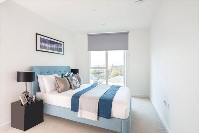 1306, 155 Wandsworth Road, London photo 3