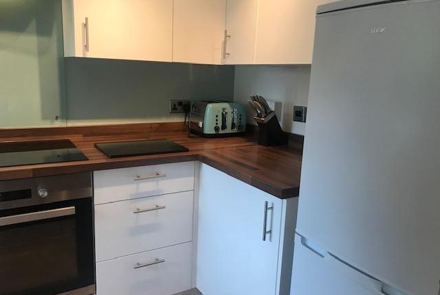 Thumbnail Flat to rent in New Orchardfield, Edinburgh