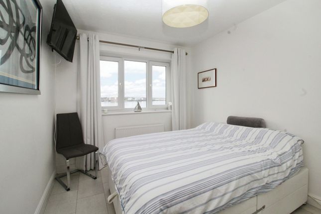 Flat for sale in South Ferry Quay, Liverpool, Merseyside