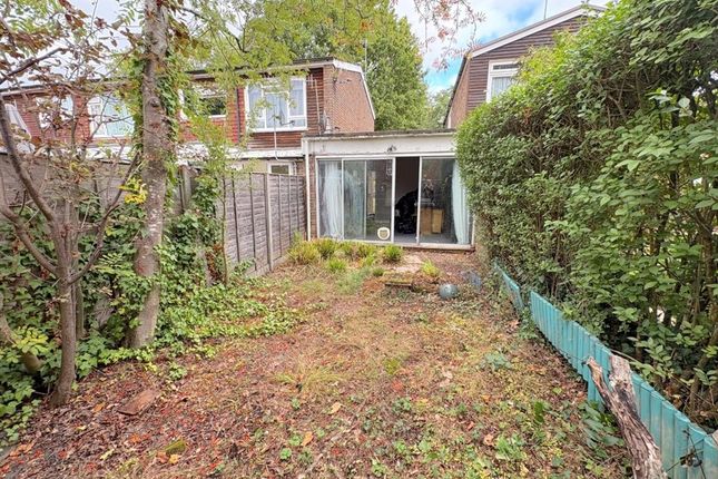 5a, Fettes Road, CRANLEIGH photo 3