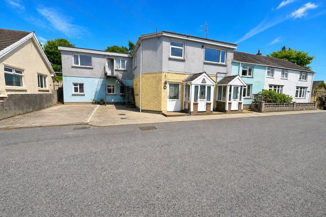 2-bed flat on 1A Alma Cottages,, Station Road, Pembrokeshire, £120,000
