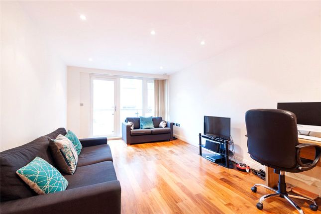 Thumbnail Flat to rent in Clerkenwell Road, London