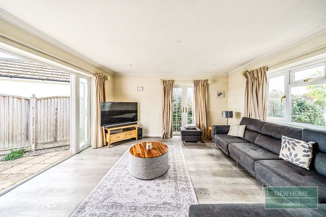 6, Manor Grove, Maidenhead photo 4